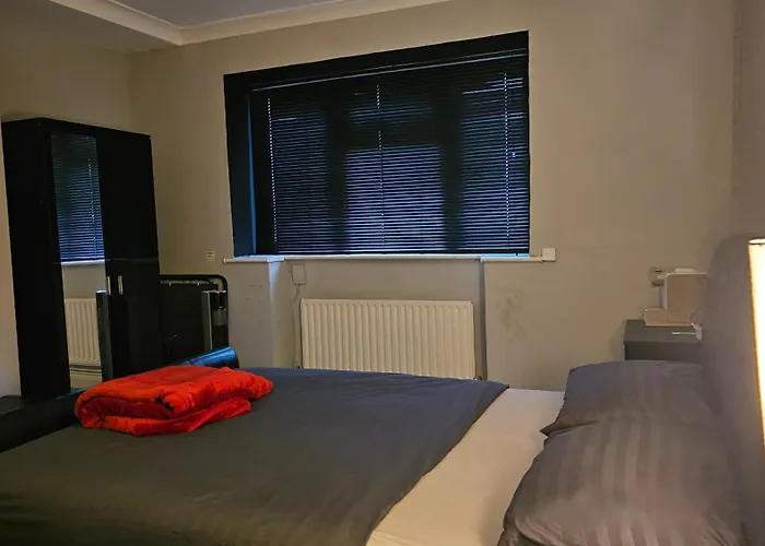 33 Camden Square - Double Room
