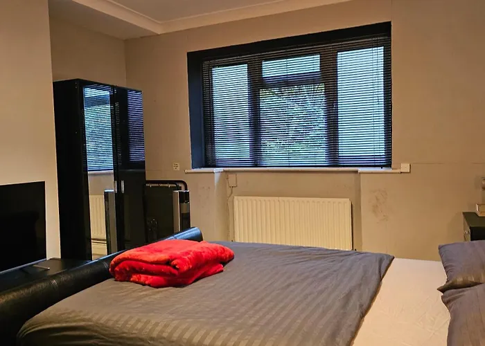 33 Camden Square - Double Room